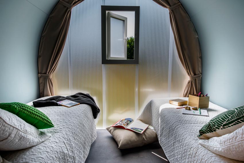 chambre 2 lits Cocorico camping pré de l'étang
