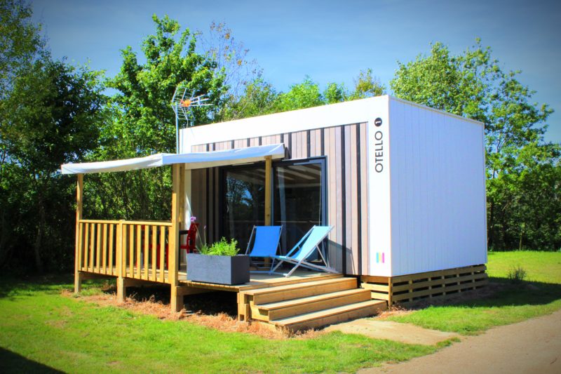 camping avec locatif en bord d'étang