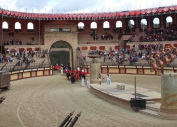 Spectacle Puy du Fou arène